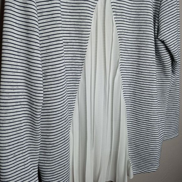 Lane Bryant Blue & White Stripe with Sheer Pleated Back Top - Picture 4 of 5